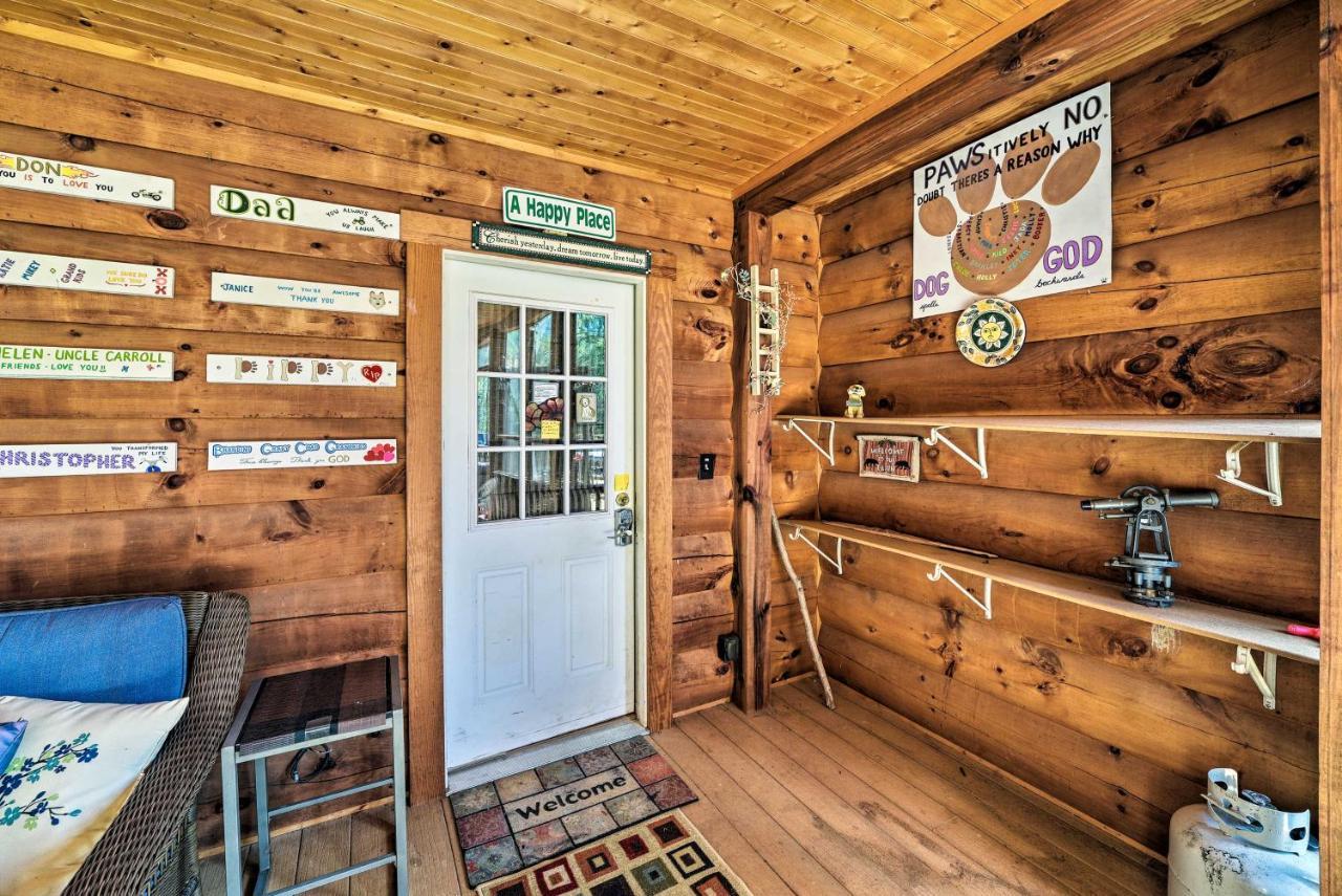 Vila Garnerland In Luray Pet-Friendly Cabin With Porch Exteriér fotografie